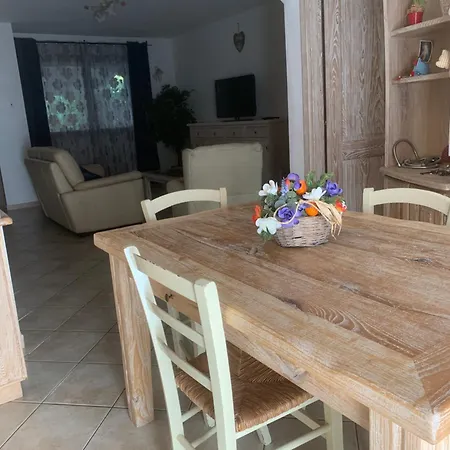 A Schiera, Pesaro House Santa Teresa Gallura